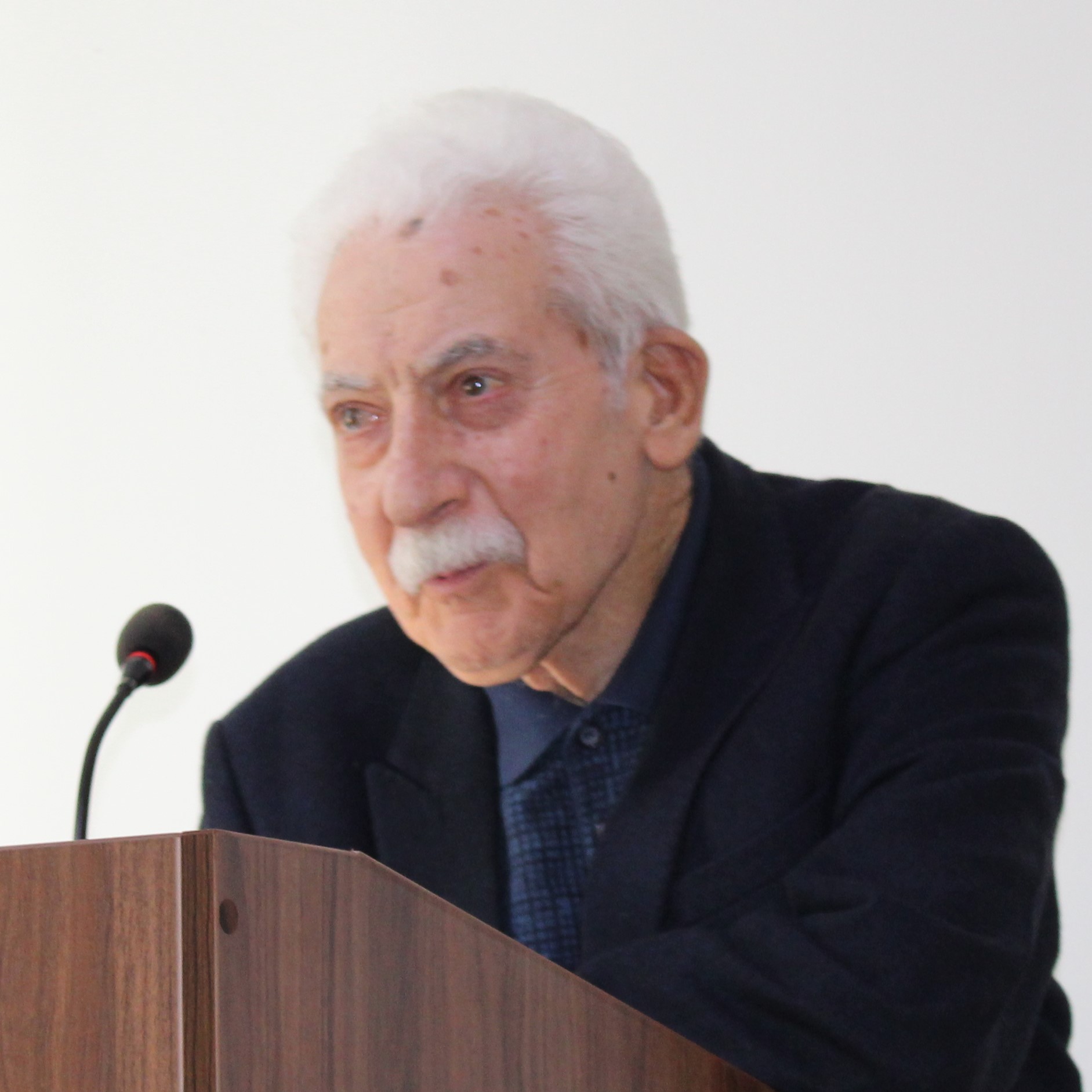 دکتر فریدون سحابی
0«مؤسس*هنرستان»0